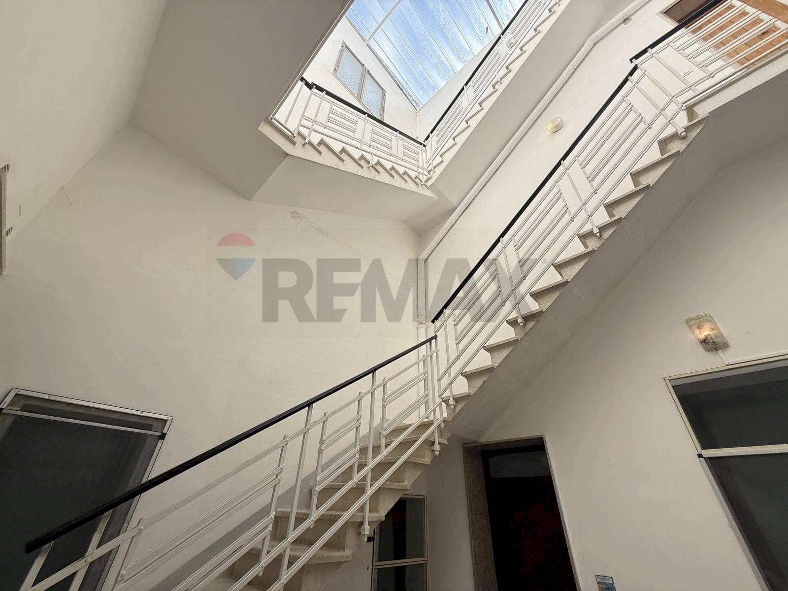 Scale - Bilocale Via Baracche
 
21, Trapani - foto 2