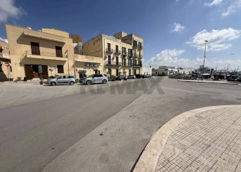 Edificio all\'aperto - Bilocale Via Baracche
 
21, Trapani - foto 21