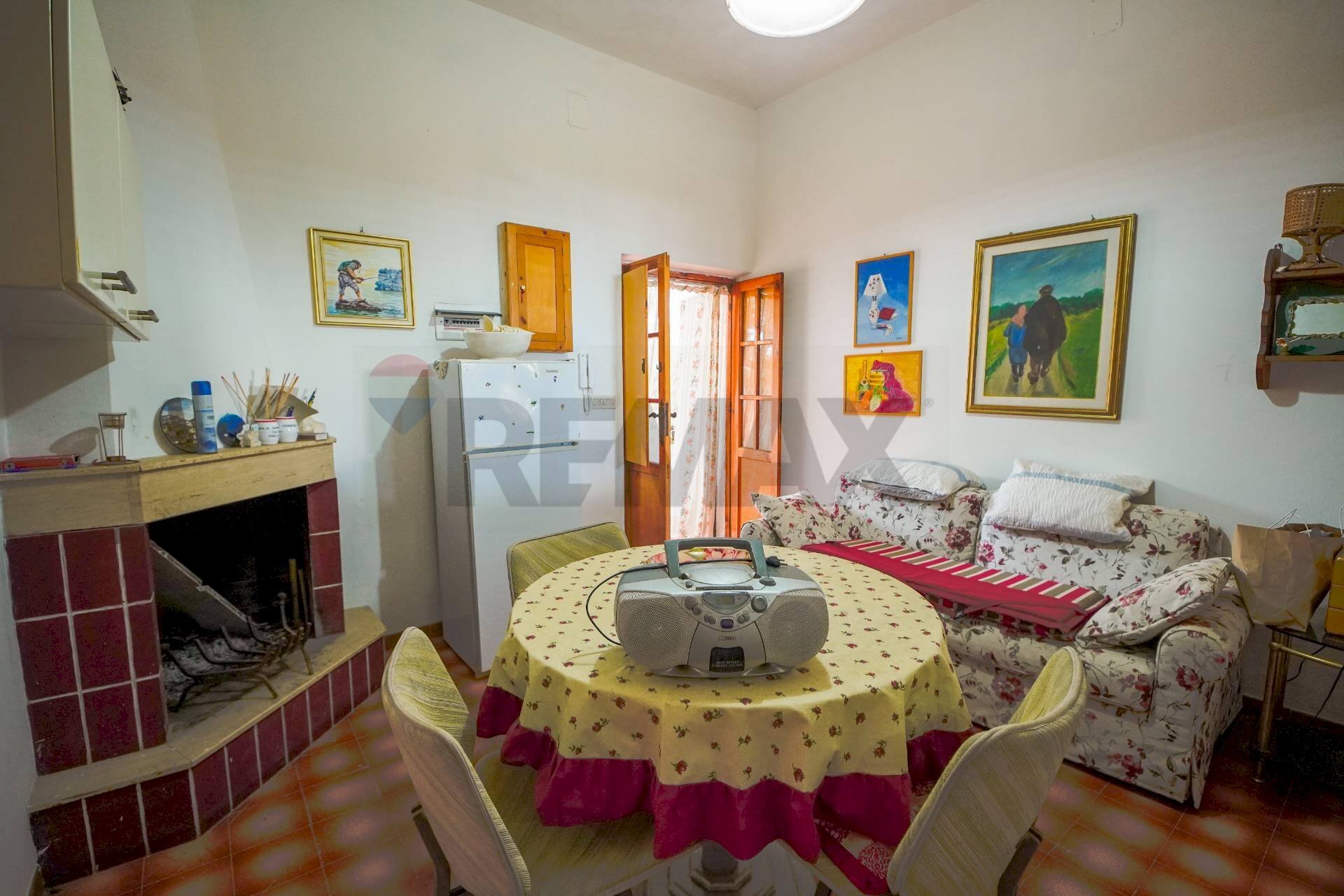 Sala da pranzo - Casa semi indipendente Viale Discesa del Monte
7, Conversano - foto 3