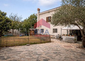 Foto 1 - Villa via san berardo dei marsi
 
42, Ardea - foto 1