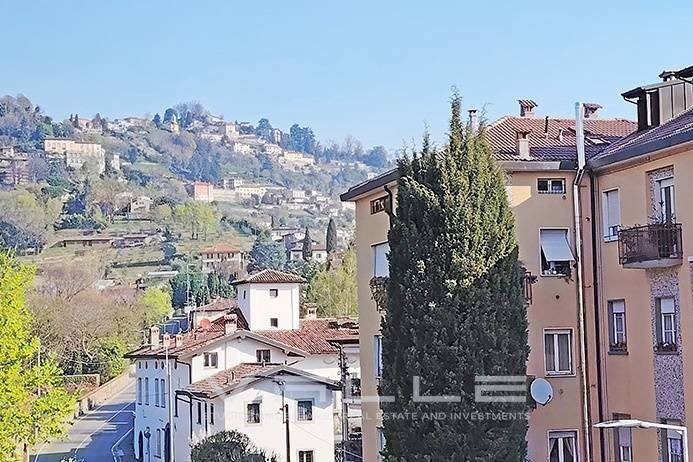 Balcone - Bilocale Via Bonomini, Bergamo - foto 1