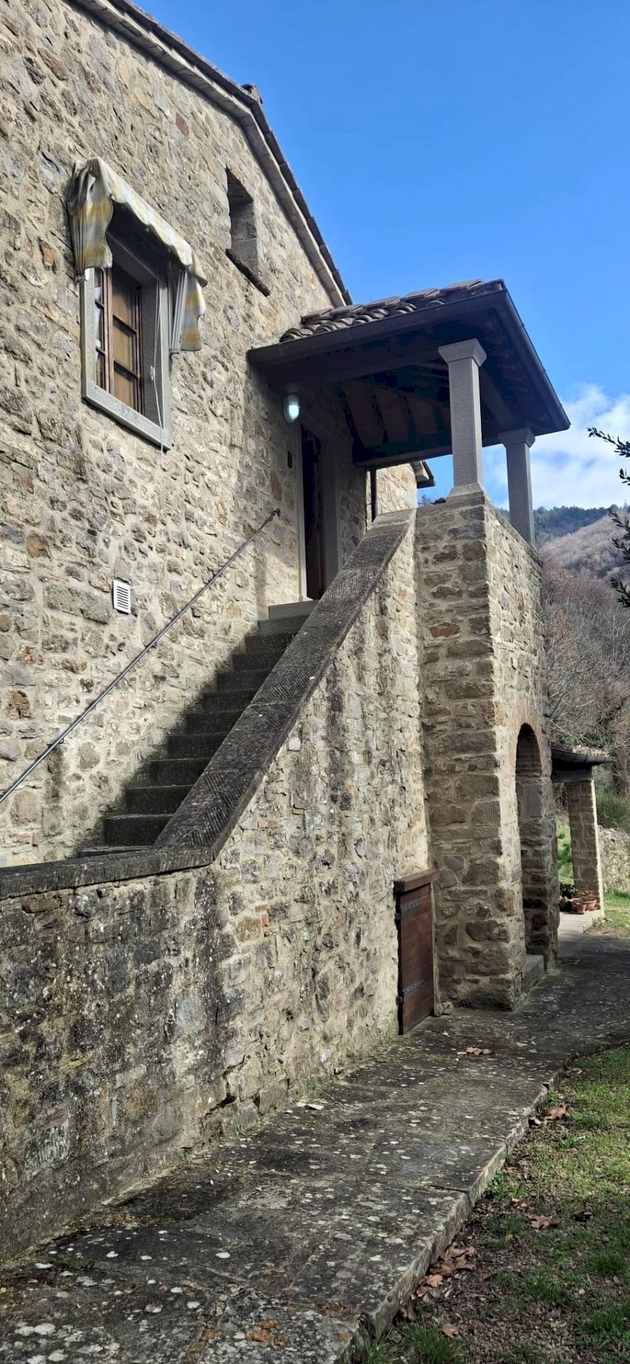 Foto 1 - Villa VIA CASTELLO
 
33, Chitignano - photo 1