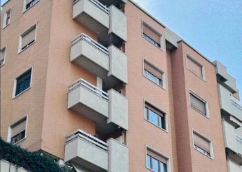 Facciata - Four-room apartment via Corfù, Brescia - photo 43