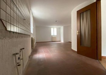 Corridoio - Villa via per Besnate, Gallarate - photo 26