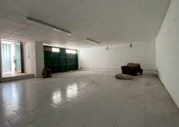 Magazzino - Villa via per Besnate, Gallarate - photo 29