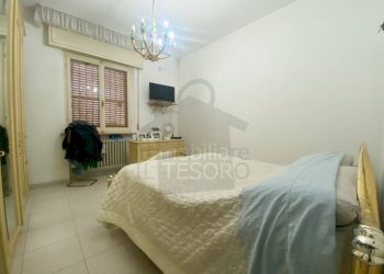 Camera da letto - Appartamento via Mavoncello, Rimini - foto 9