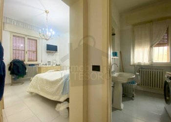 Corridoio - Appartamento via Mavoncello, Rimini - foto 11