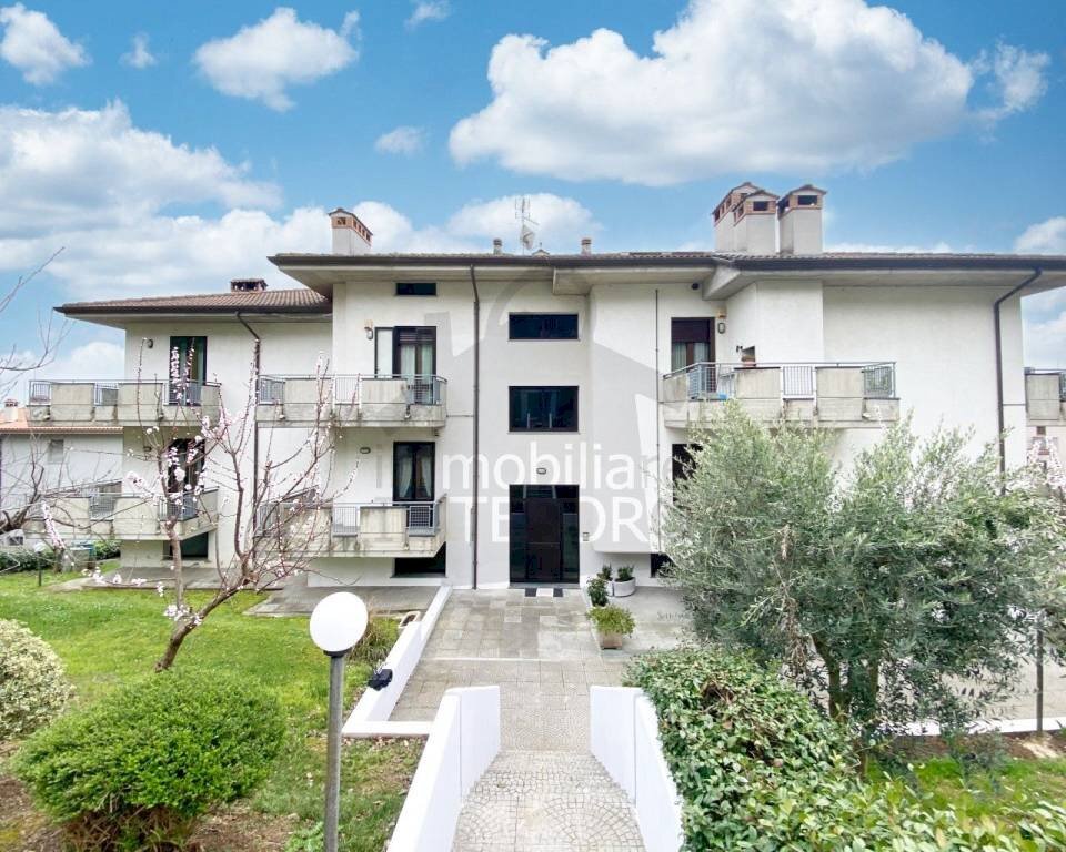 Facciata - Appartamento via Alberti da Ferrara, 2, Talamello - foto 1