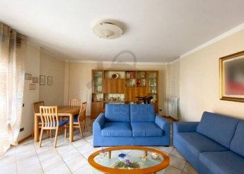 Soggiorno - Appartamento via Alberti da Ferrara, 2, Talamello - foto 7