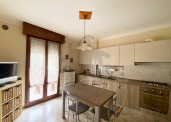 Cucina - Appartamento via Alberti da Ferrara, 2, Talamello - foto 10