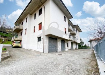 Facciata - Appartamento via Alberti da Ferrara, 2, Talamello - foto 34