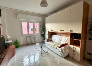 Camera da letto - Bilocale via Walter Tobagi, 13, Milano (zona Barona) - foto 2