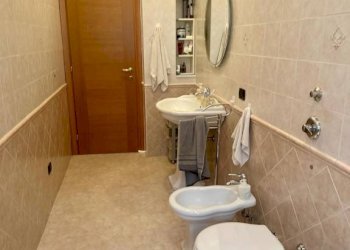 Bagno - Bilocale via Walter Tobagi, 13, Milano (zona Barona) - foto 18