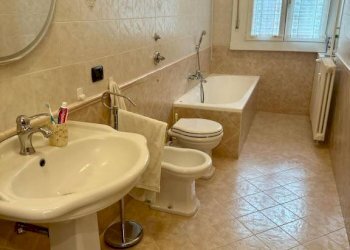 Bagno - Bilocale via Walter Tobagi, 13, Milano (zona Barona) - foto 23