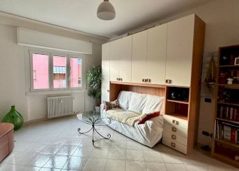 Camera da letto - Bilocale via Walter Tobagi, 13, Milano (zona Barona) - foto 25