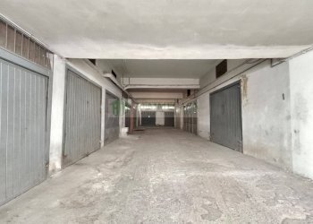 Foto 17 - Box Via Luigi Sturzo
 
1, Sant'Agata Li Battiati - foto 16