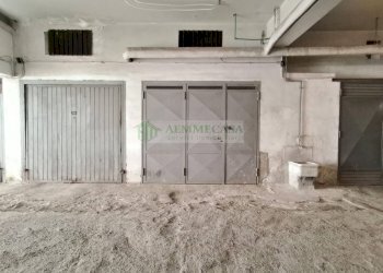 Foto 19 - Box Via Luigi Sturzo
 
1, Sant'Agata Li Battiati - foto 18