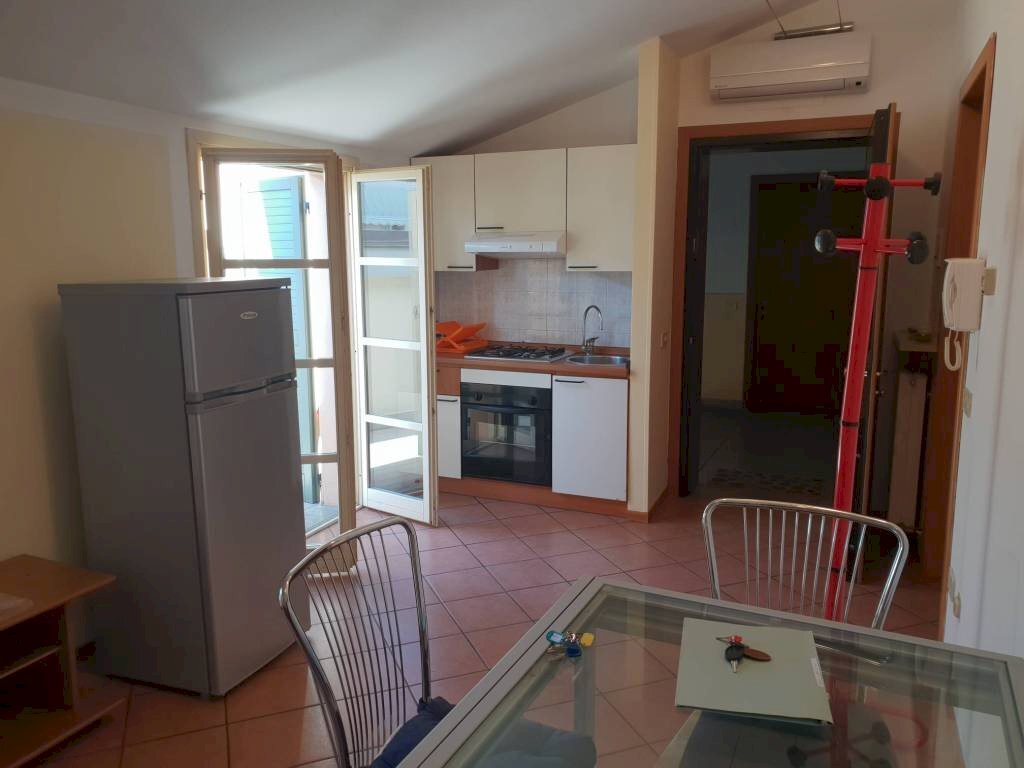 Cucina - Two-room apartment via Mantova, 5/1, Parma (neighborhood San Lazzaro) - photo 2