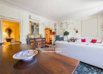 Salone - Appartamento via Siena, 5, Genova (zona Albaro) - foto 9