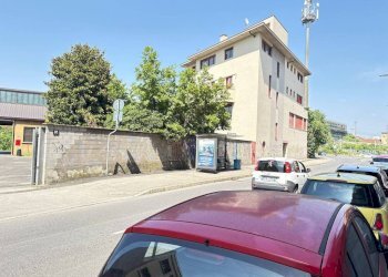 Zona - Office via Enrico Cosenz, 18, Milano (neighborhood Bovisa) - photo 4