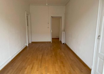 Camera da letto - Four-room apartment via Alessandro Manzoni, 27, Torino (neighborhood Centro) - photo 17