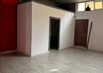 Foto 1 - Locale Commerciale Via Grazia Deledda
 
3, Alghero - foto 1