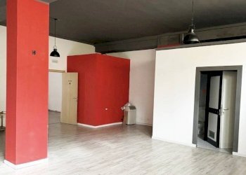 Foto 5 - Locale Commerciale Via Grazia Deledda
 
3, Alghero - foto 5