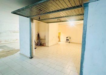 Foto 3 - Box Via Sant'Agostino
 
5, Alghero - photo 3