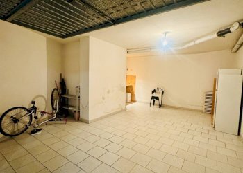 Foto 5 - Box Via Sant'Agostino
 
5, Alghero - photo 5