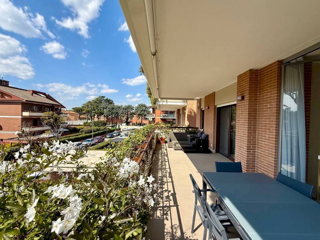 Terrazzo - Bilocale via Cariati, Roma - foto 1