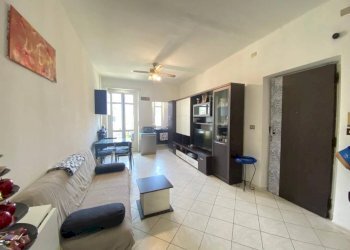 Salone - Bilocale via Gaspare Vera e Libera Arduino, 37, Torino (zona Lingotto) - foto 1