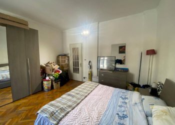 Camera da letto - Bilocale via Gaspare Vera e Libera Arduino, 37, Torino (zona Lingotto) - foto 10