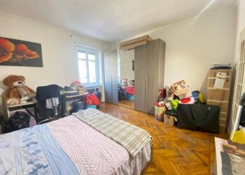 Camera da letto - Bilocale via Gaspare Vera e Libera Arduino, 37, Torino (zona Lingotto) - foto 11