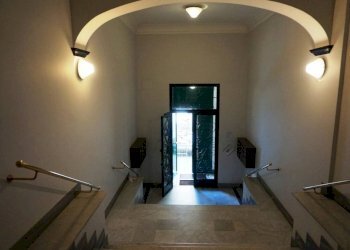 Interno palazzo - Bilocale via Prete Nicolò Daste, Genova (zona Sampierdarena) - foto 14
