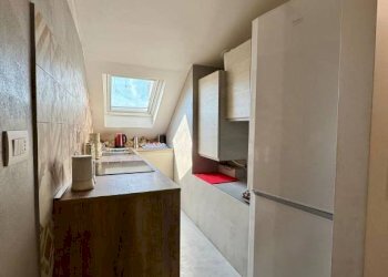 Cucina - Three-room apartment piazza Castello, 71, Torino (neighborhood Centro) - photo 13