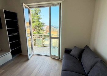 Salone - Two-room apartment via Balbi, 97, Genova - photo 3