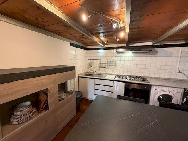 Cucina - Trilocale via Bartolomeo Carandini, Modena (zona Centro Storico) - foto 3