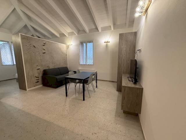 Salone - Two-room apartment Stradello Fossa Buracchione, Modena - photo 3
