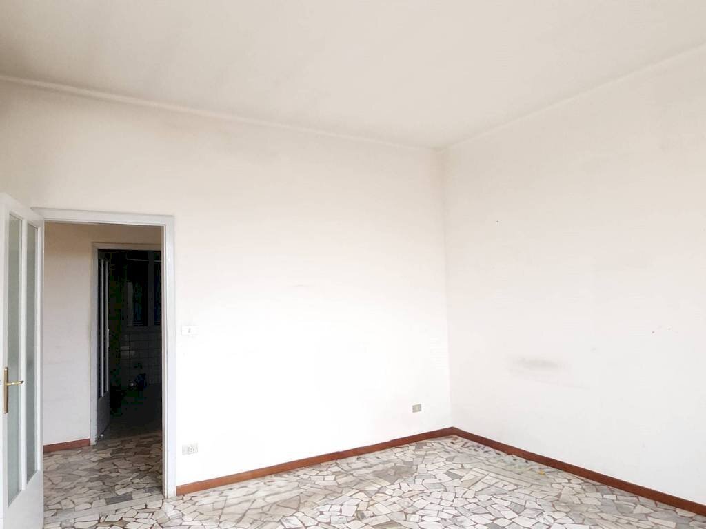 Camera da letto - Four-room apartment Bologna (neighborhood Marconi) - photo 3