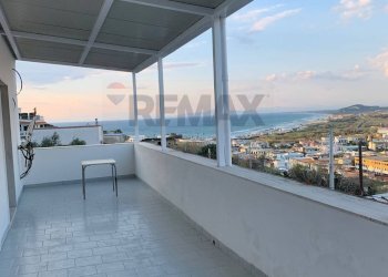 Terrazza - Quadrilocale via Torregaveta
 
87, Bacoli - foto 13