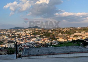 Vista dell\'acqua - Quadrilocale via Torregaveta
 
87, Bacoli - foto 14