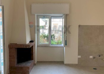 Stanza vuota - Quadrilocale via Torregaveta
 
87, Bacoli - foto 19