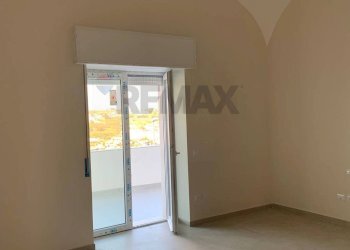 Stanza vuota - Quadrilocale via Torregaveta
 
87, Bacoli - foto 23