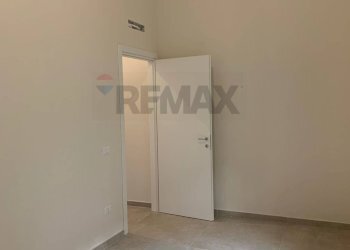 Stanza vuota - Quadrilocale via Torregaveta
 
87, Bacoli - foto 27