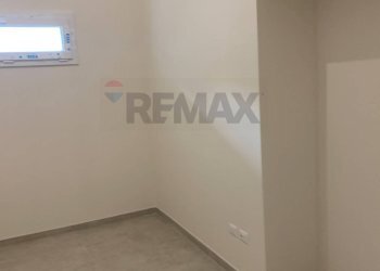 Stanza vuota - Quadrilocale via Torregaveta
 
87, Bacoli - foto 29