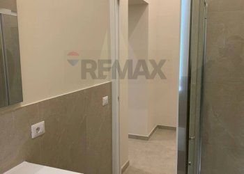 Bagno - Quadrilocale via Torregaveta
 
87, Bacoli - foto 32