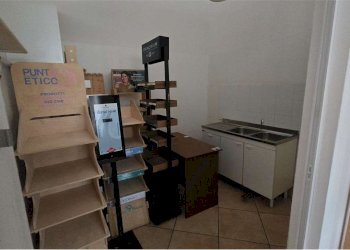 Locale Commerciale Via Pavirani, Ravenna - foto 7