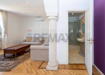 Soggiorno - Four-room apartment Via Carlo Farini
34, Milano - photo 5