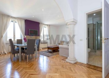 Sala da pranzo - Four-room apartment Via Carlo Farini
34, Milano - photo 8