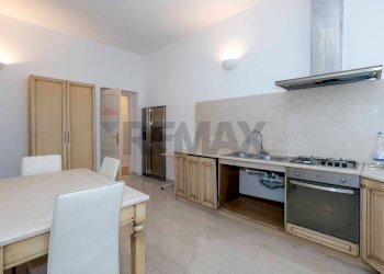 Cucina - Four-room apartment Via Carlo Farini
34, Milano - photo 14